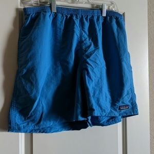 Patagonia 5" baggies NWOT